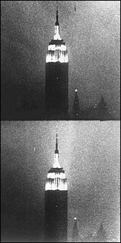 Due fotogrammi tratti da Empire, film girato da Andy Warhol nel 1964.