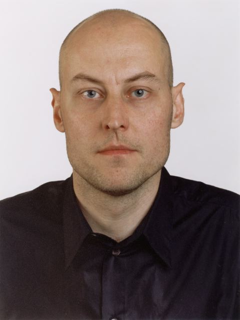 Thomas Ruff Portrait (M. Roeser), 1999