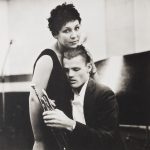 LOTTO 62 - William Claxton, Chet Baker and Lili, Hollywood, 1955. Stima: €2500 - €3000.