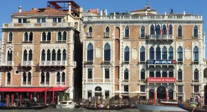 Ca’ Giustinian a Venezia sede della Biennale e location scelta da AitArt per raccontare la sua attività