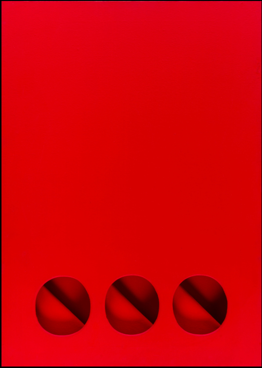 LOTTO 75 - PAOLO SCHEGGI, Curved Intersurface, 1966. Acrilico su tre tele sovrapposte, 70 x 50 x 5 cm.