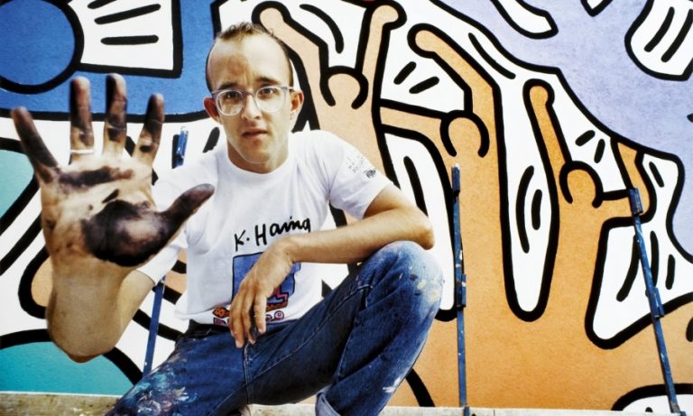 #gruppidiinteresse. Tessendo storie di comunità: i murales di Keith Haring