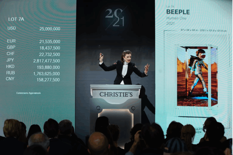 Christie’s chiude il dipartimento di arte digitale sotto la nuova CEO Bonnie Brennan
