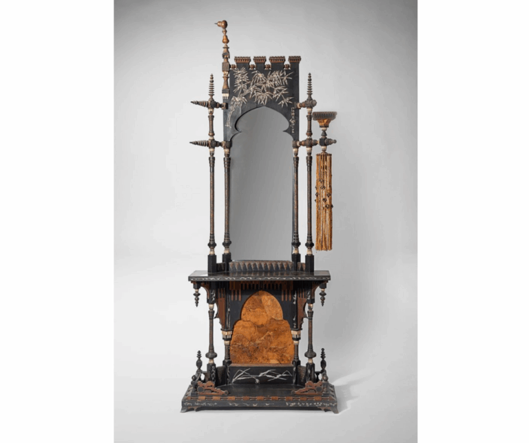 La raffinatezza di Carlo Bugatti conquista l’asta Design Heritage di Finarte 