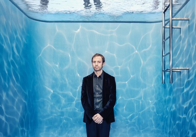 Hybrids. Leandro Erlich sfida la percezione al Negozio Olivetti