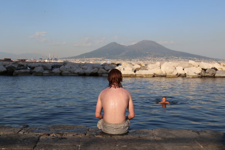 Spazio / Circo: cinque sguardi per raccontare la Napoli che cambia